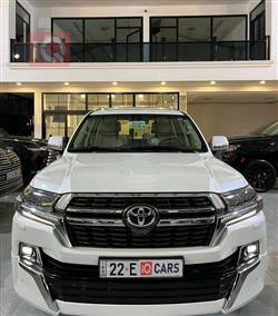 تويوتا لاندكروزر